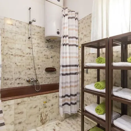 Silva Apartment *